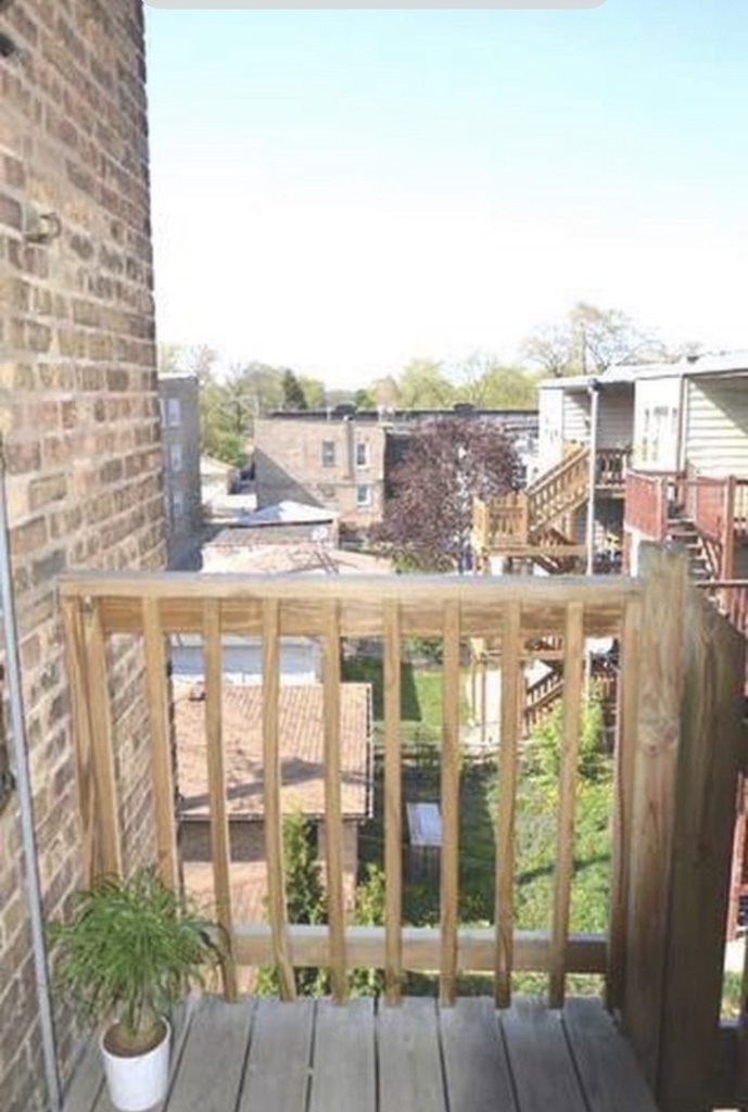 4444 W Gunnison Street - Photo 7