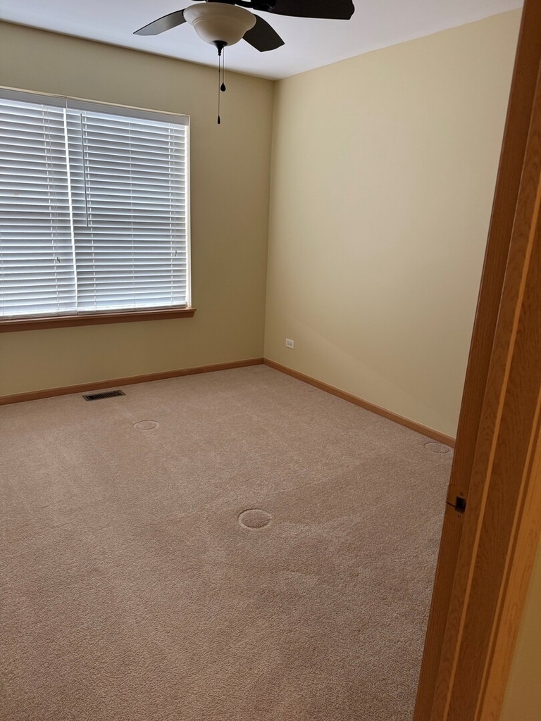 2261 Barrington Drive E - Photo 8