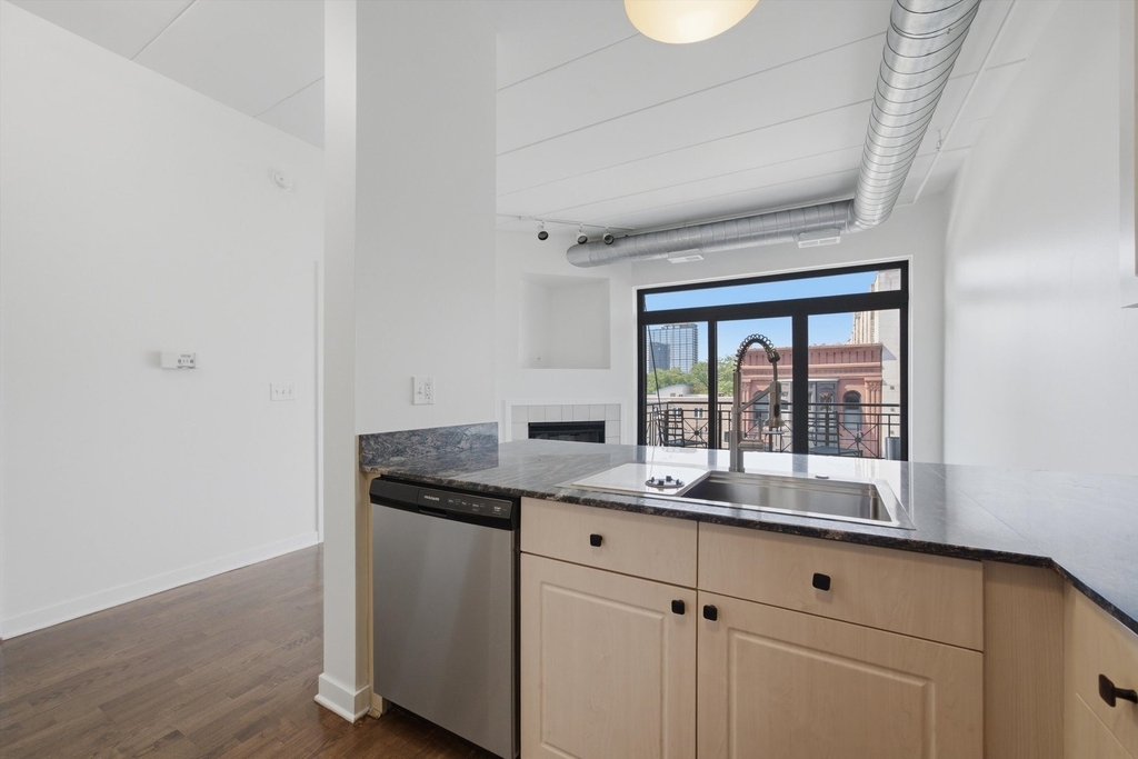 1155 W Madison Street - Photo 20