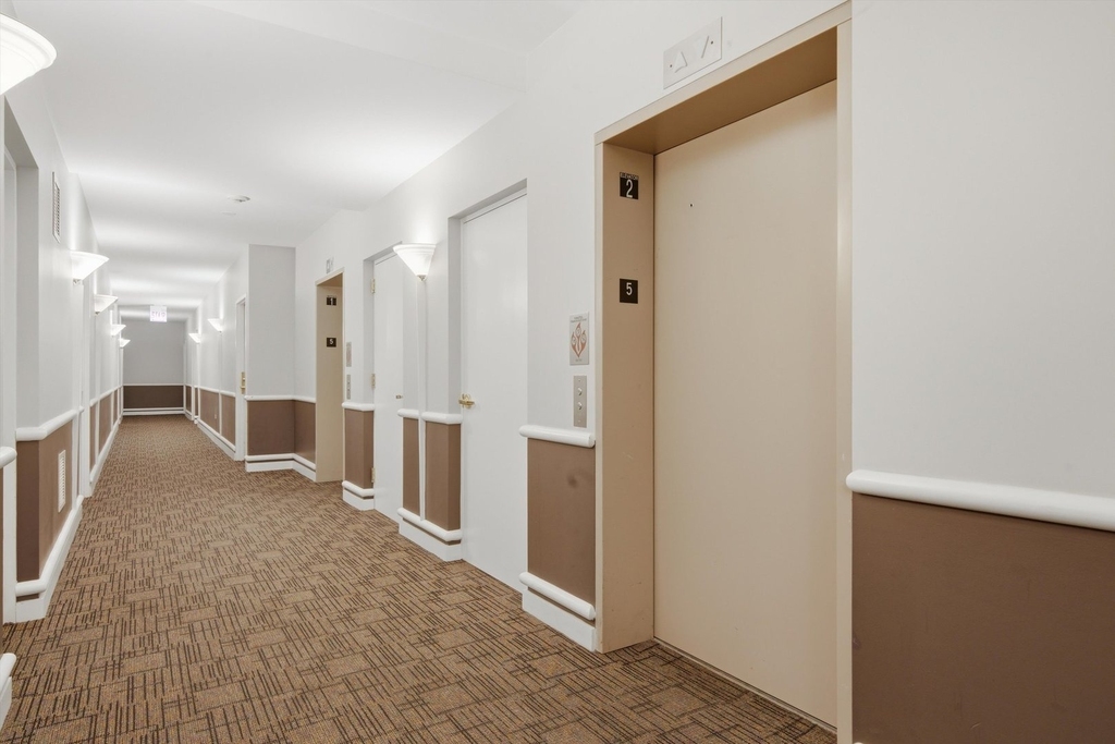 1155 W Madison Street - Photo 5