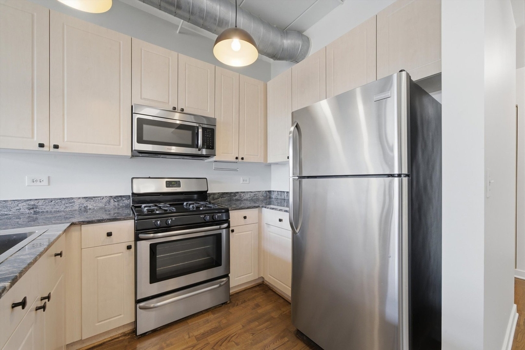 1155 W Madison Street - Photo 18