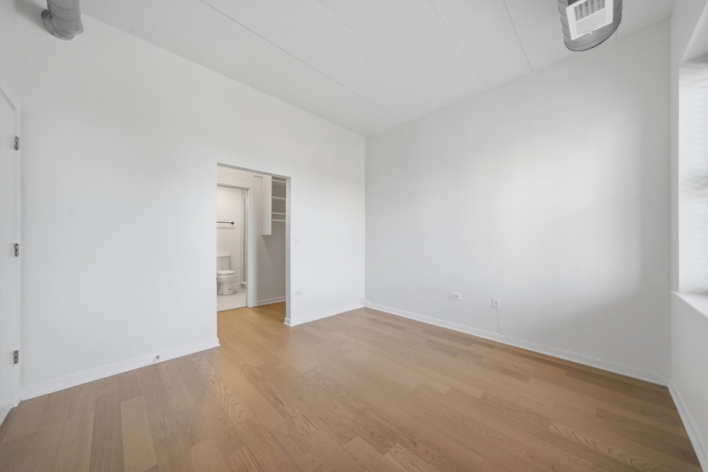 1155 W Madison Street - Photo 27