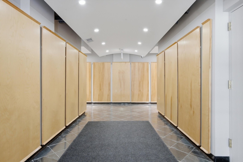 1155 W Madison Street - Photo 4