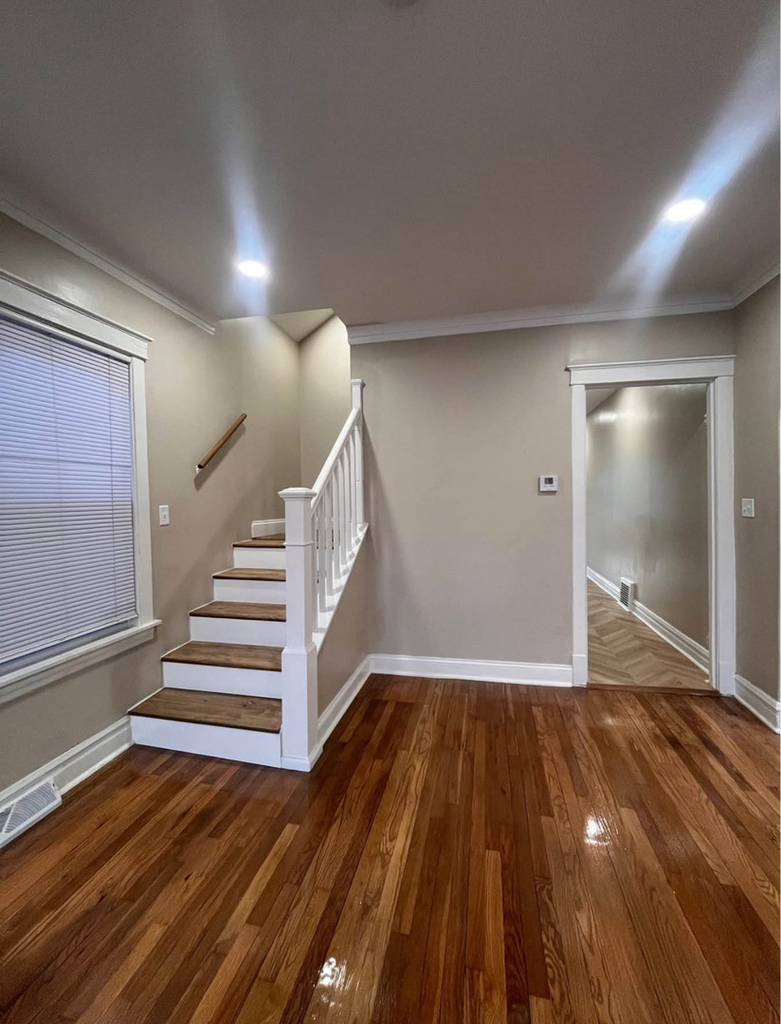 6606 S Richmond Street - Photo 4