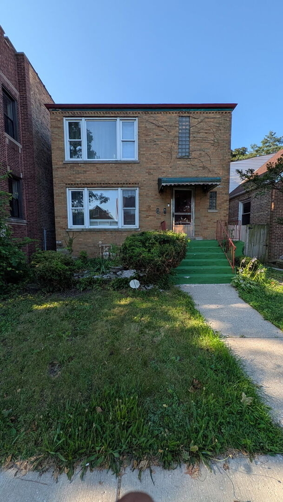 1619 E 86th Place - Photo 0