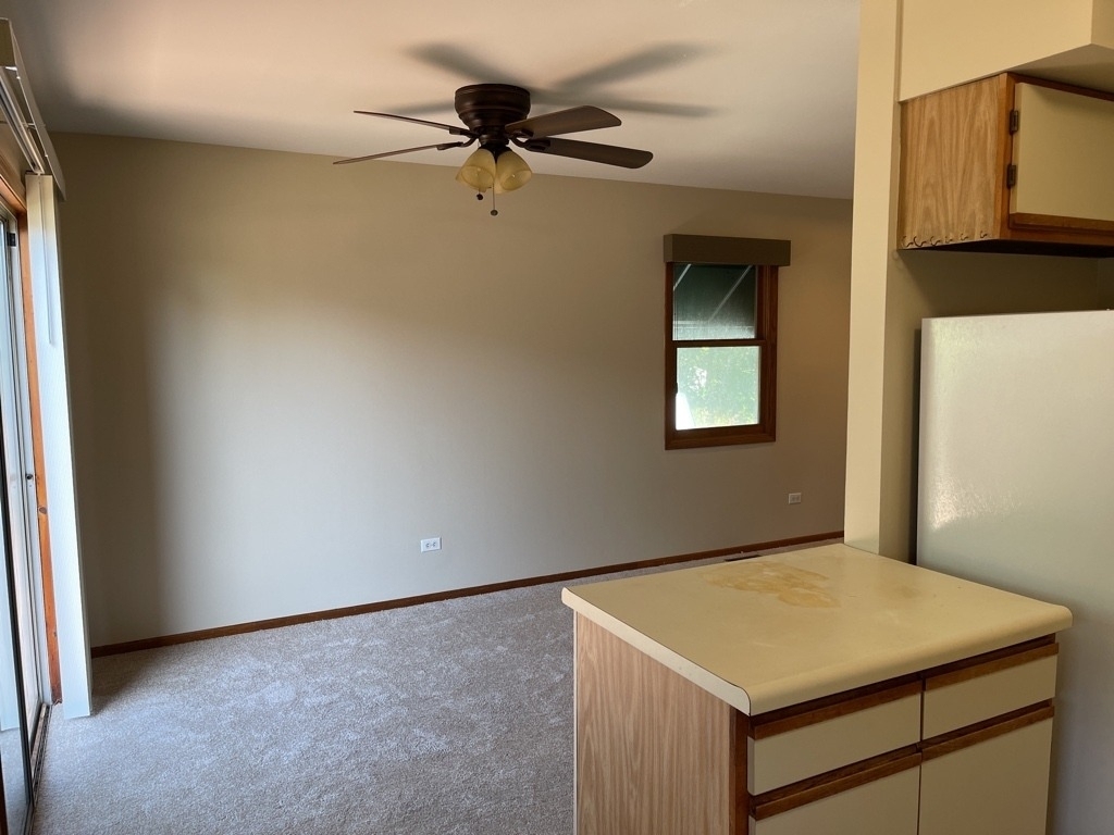 352 College Street - Photo 7