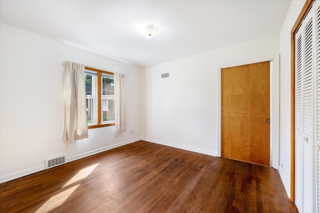 429 S Stratford Avenue - Photo 18