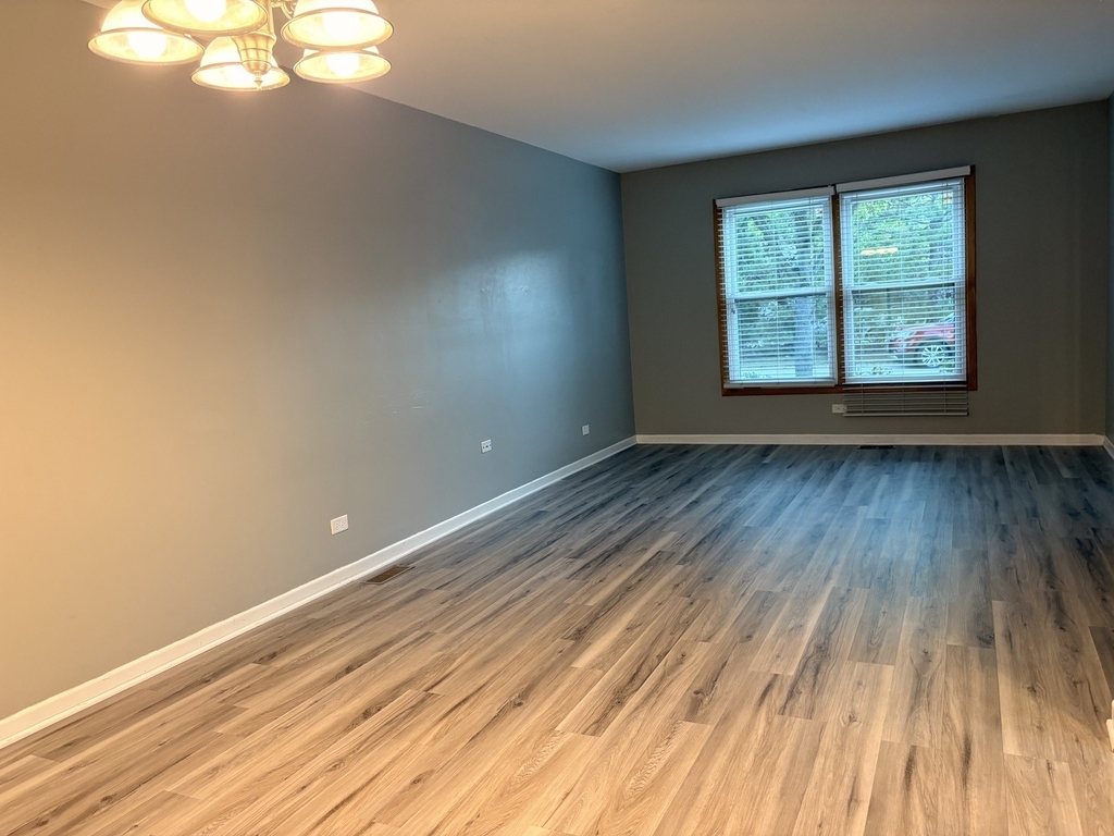 5431 Ebony Court - Photo 2