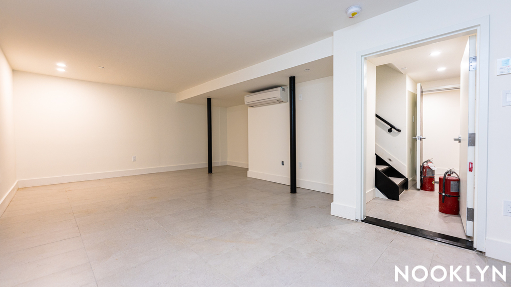 119 Eagle St 11222 - Photo 11