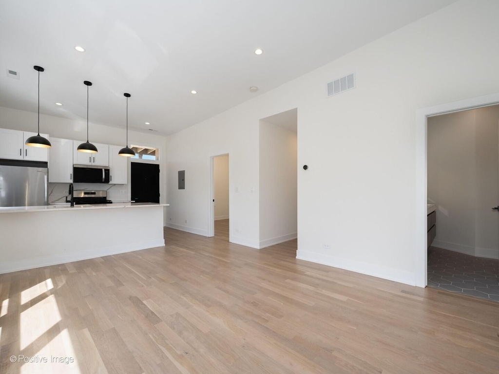 1500 N Western Avenue - Photo 6