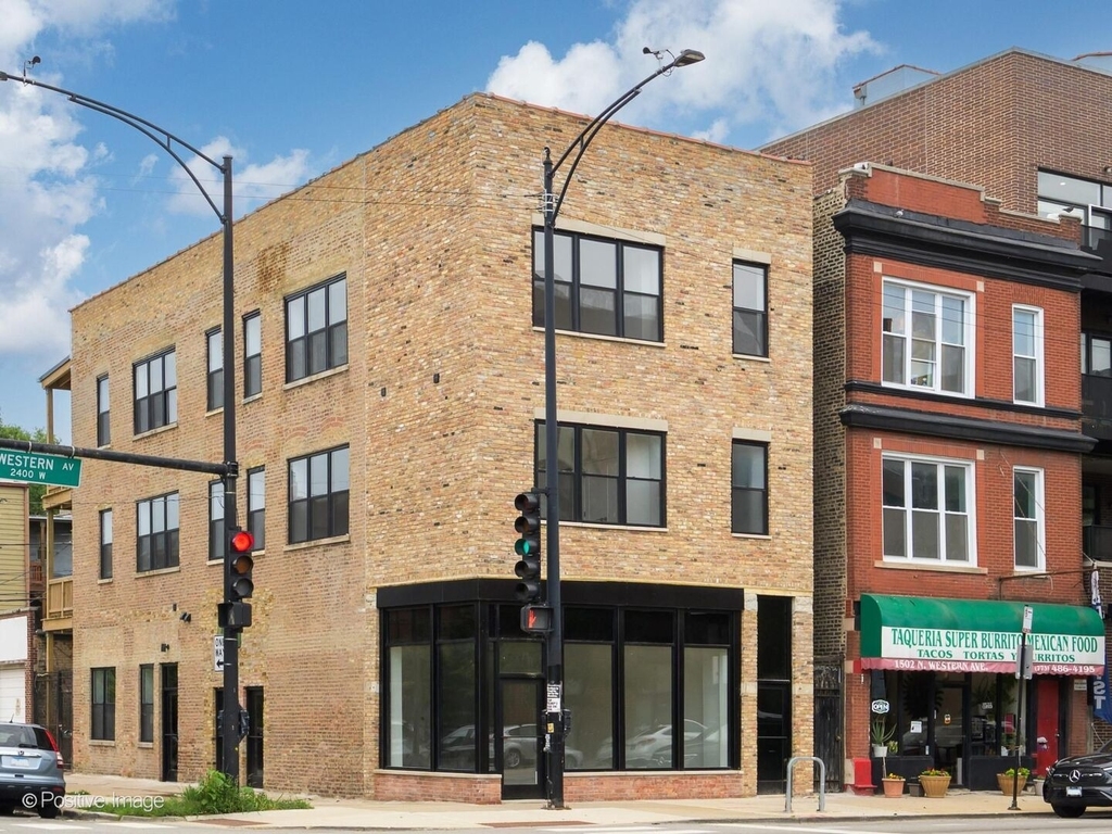 1500 N Western Avenue - Photo 0