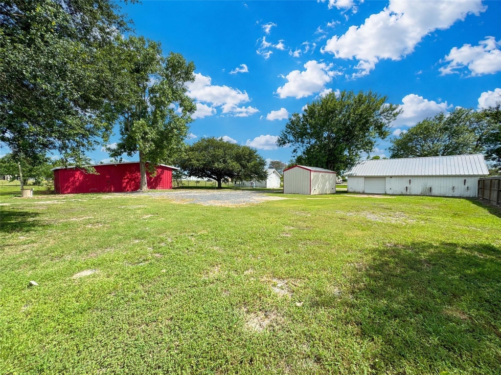 18027 W Clover Lane - Photo 12