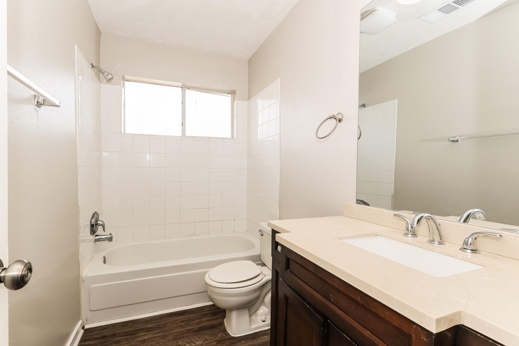 20327 Bridgedale Lane - Photo 15