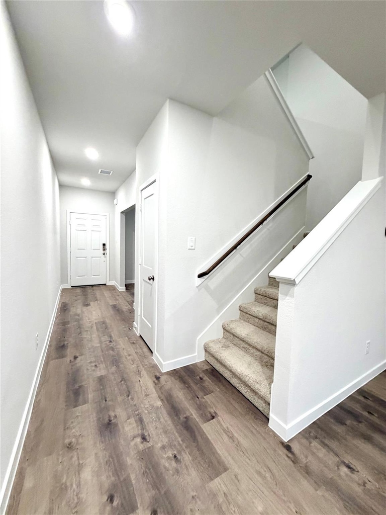 533 Shoreview Drive - Photo 10