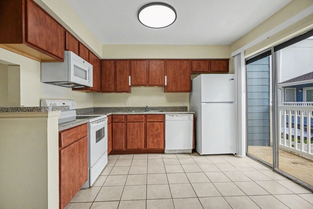 3506 Cove View Boulevard - Photo 9