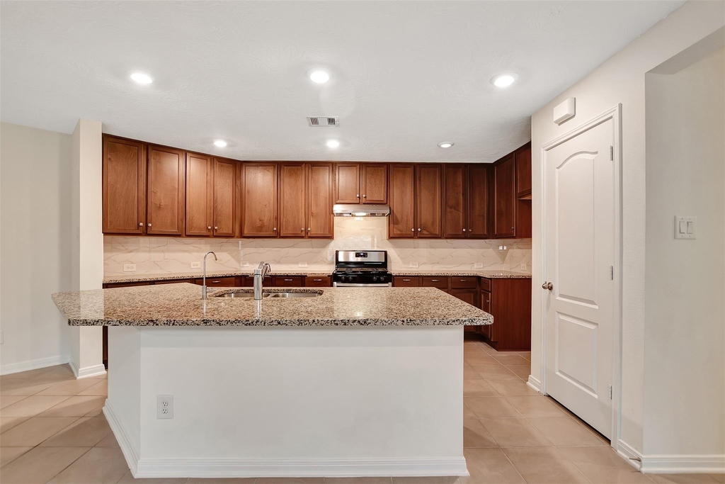 9403 Castillo Court - Photo 12