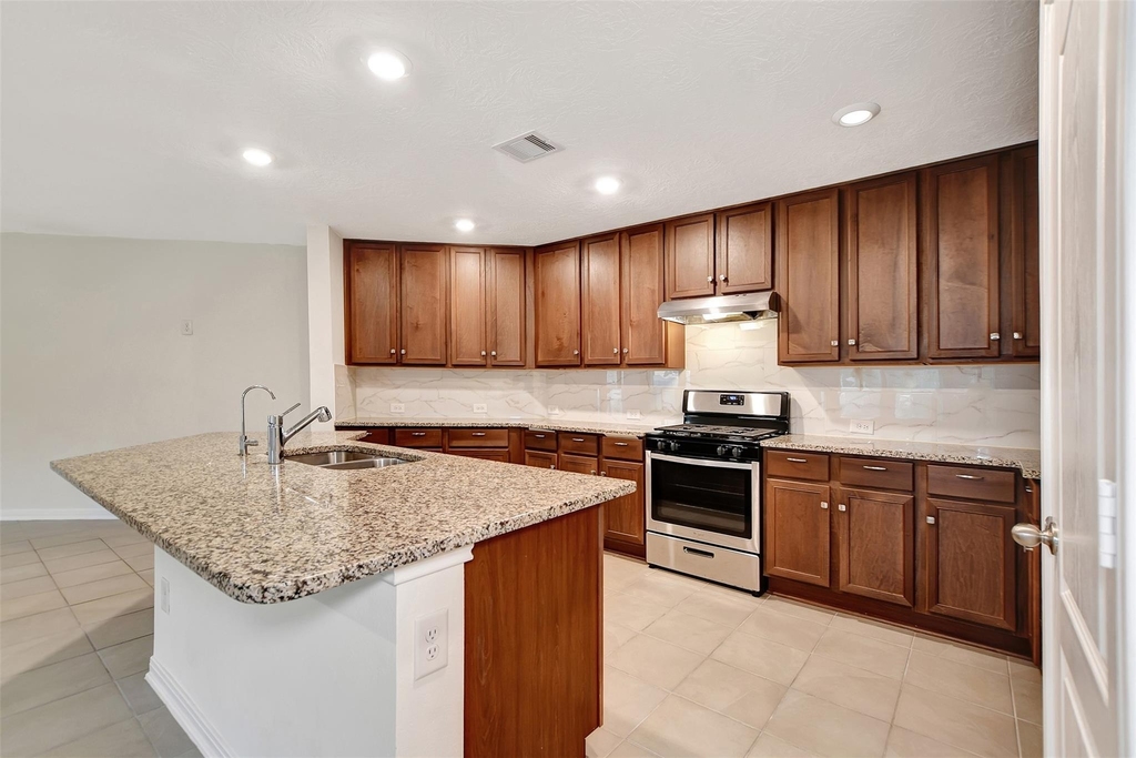 9403 Castillo Court - Photo 13