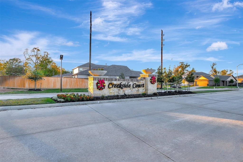 9403 Castillo Court - Photo 39