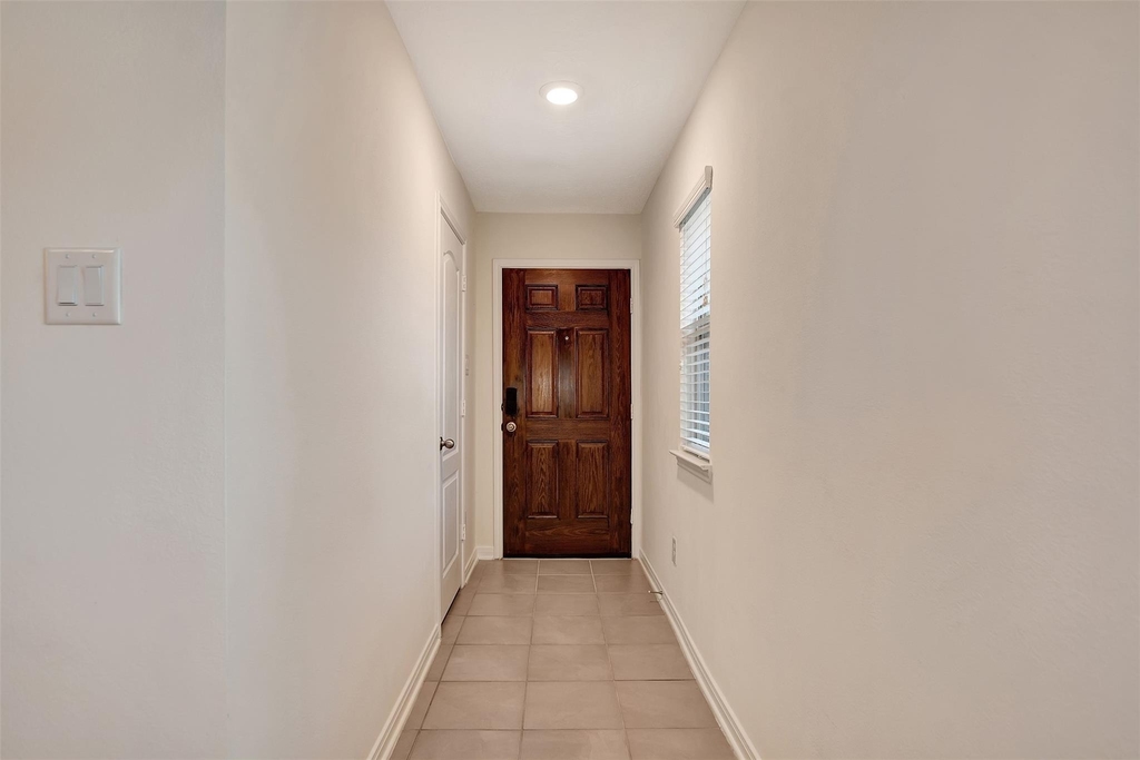 9403 Castillo Court - Photo 5