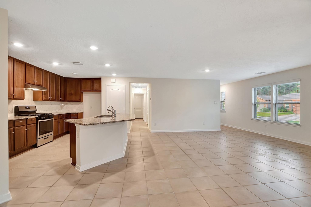 9403 Castillo Court - Photo 10
