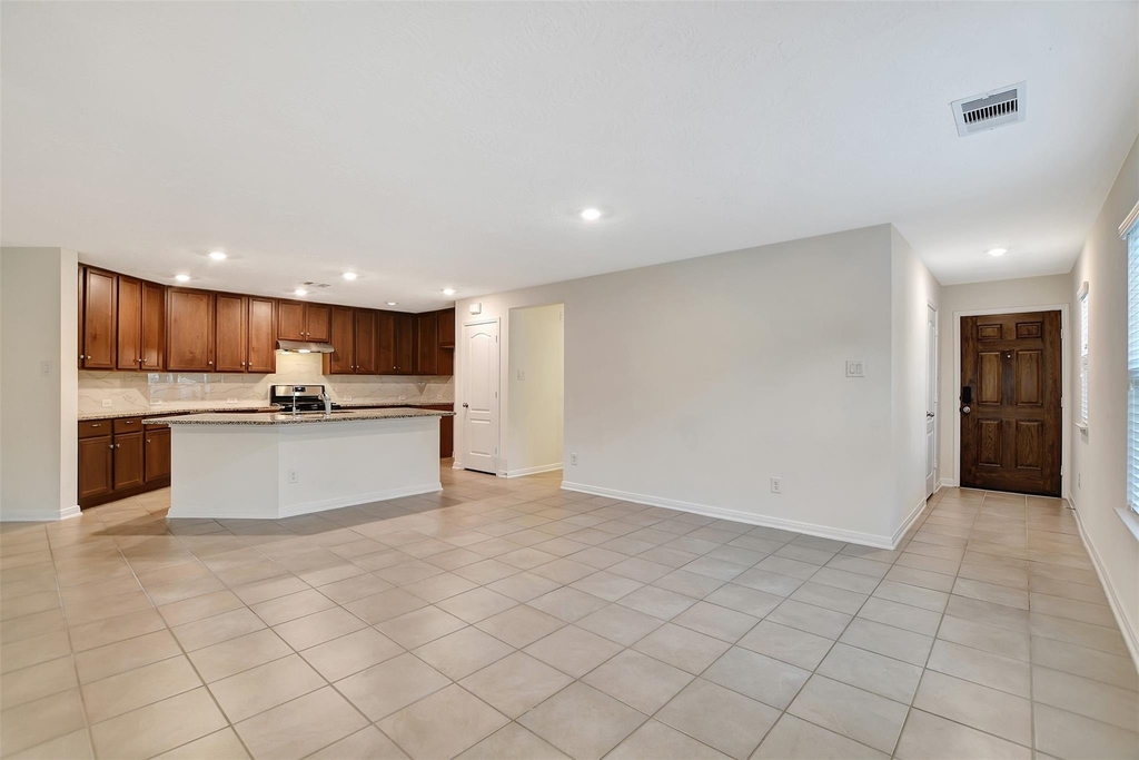 9403 Castillo Court - Photo 8