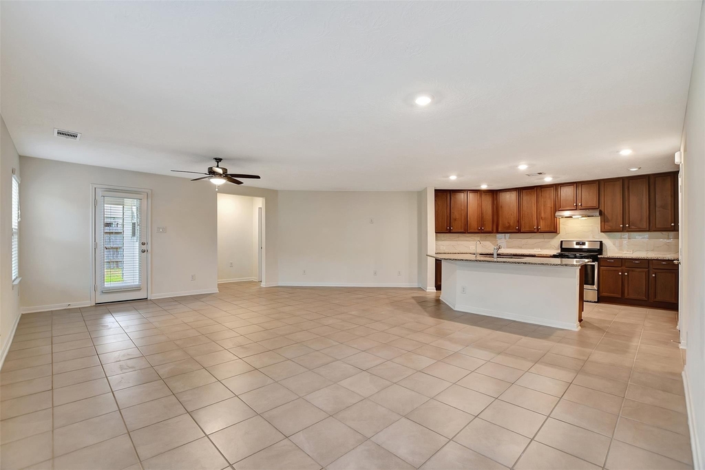 9403 Castillo Court - Photo 6