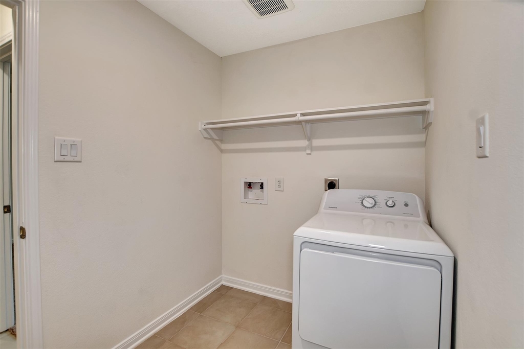 9403 Castillo Court - Photo 32