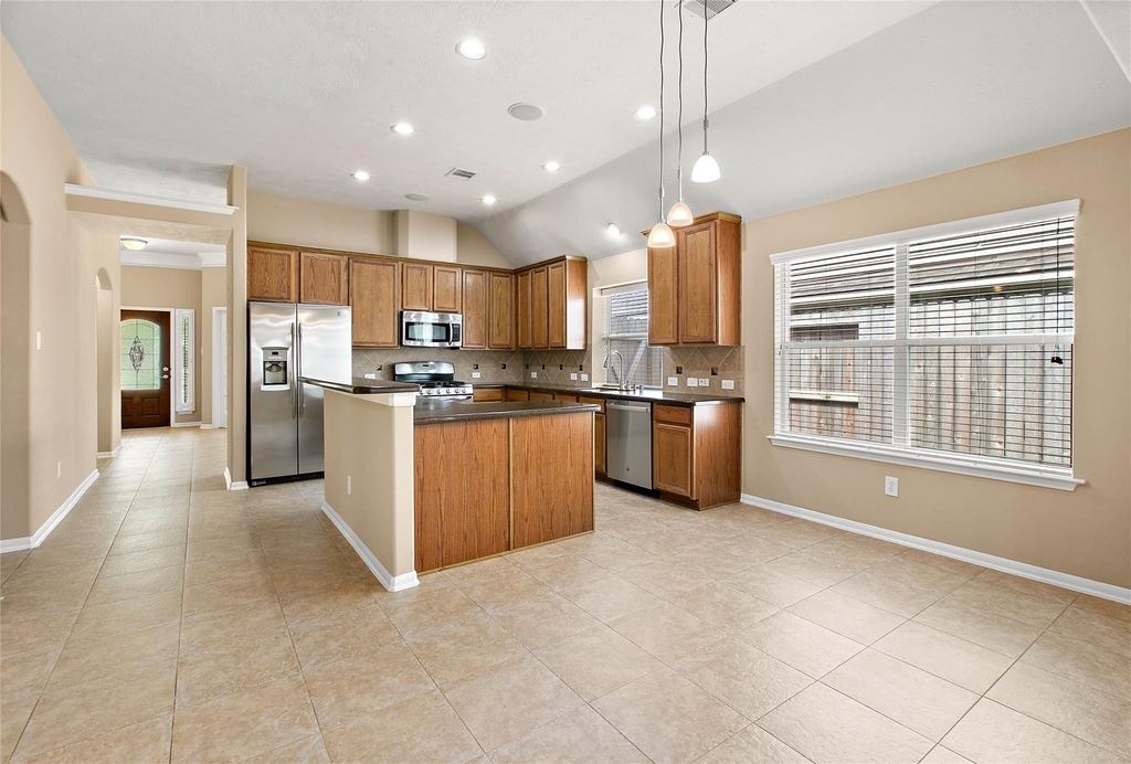 30411 Deleon Fields Drive - Photo 8