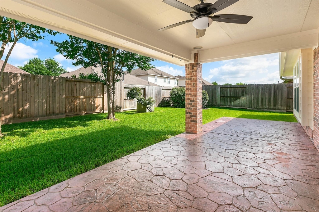 30411 Deleon Fields Drive - Photo 21
