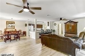 925 Palm View Drive - Photo 2