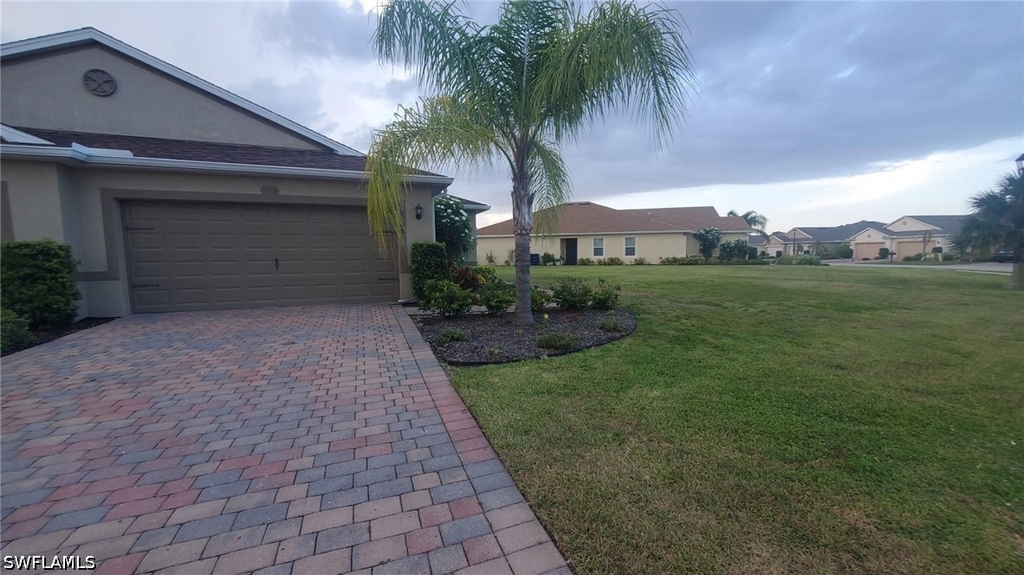 10709 Crossback Lane - Photo 0