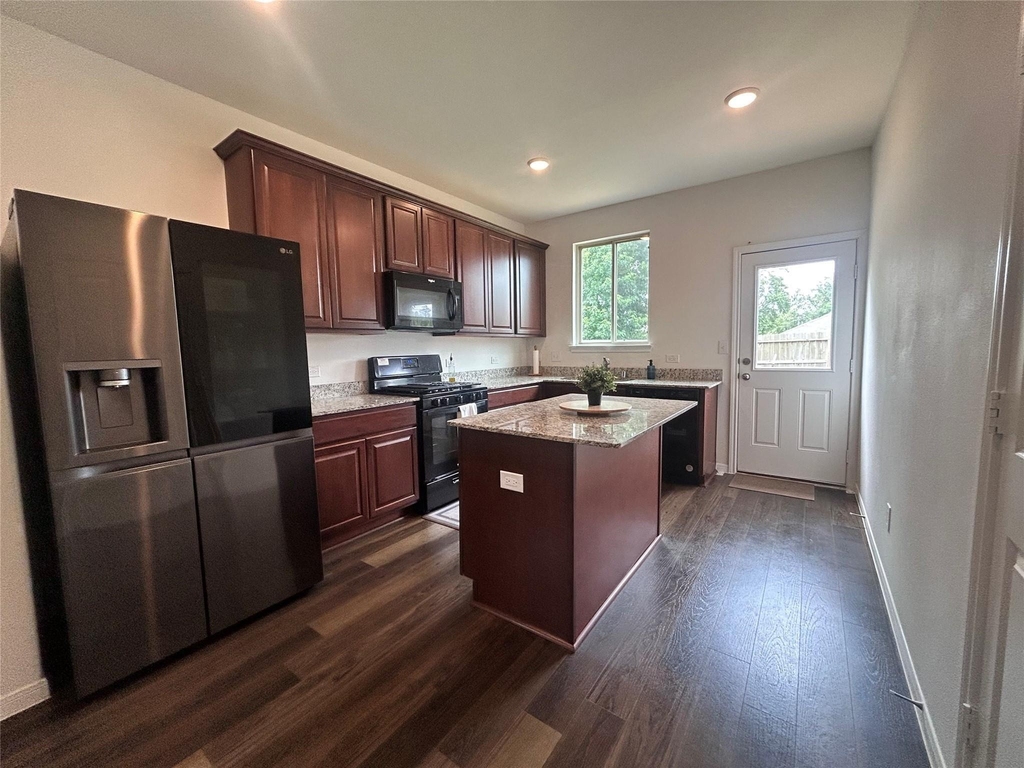118 Ashwood Glade Drive - Photo 4