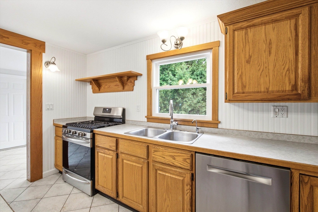 12 Bryant - Photo 8