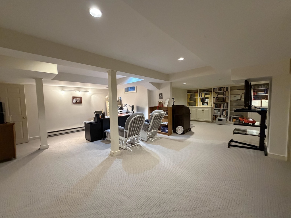 20 Peninsula - Photo 20