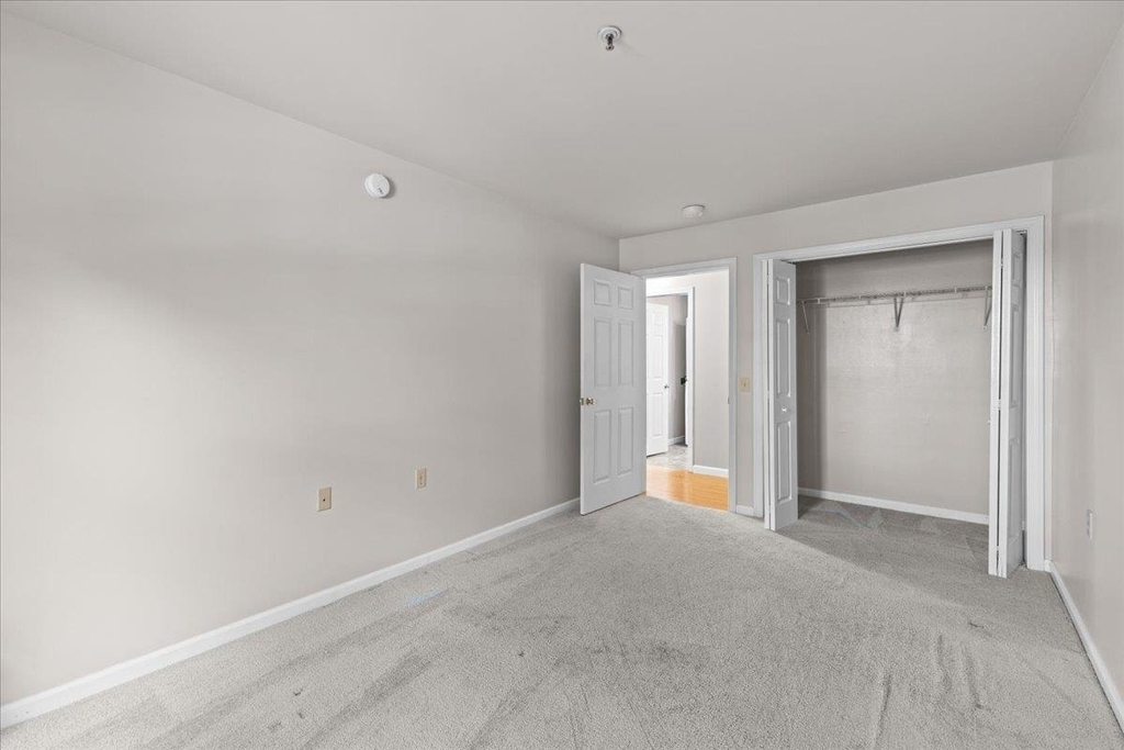 340 Hildred - Photo 26