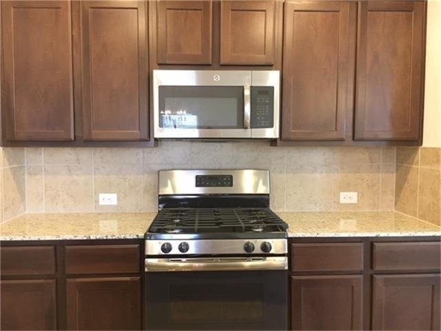 8410 Green Paseo Place - Photo 16