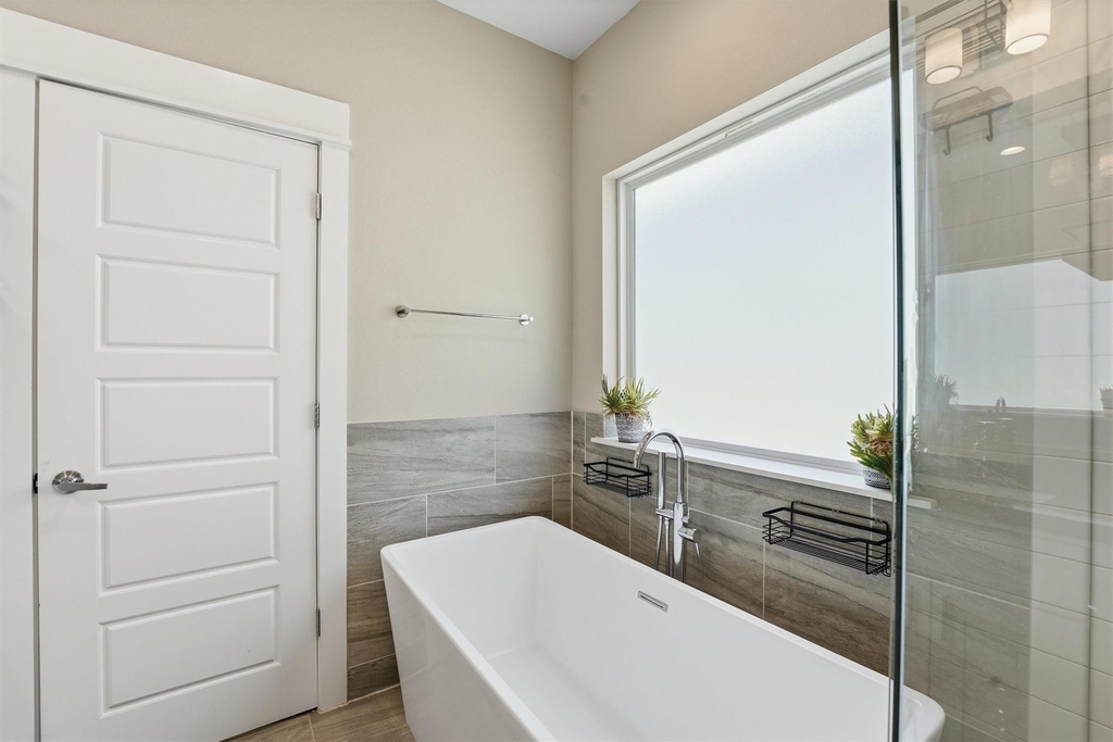 2057 Sherwood Forest Street - Photo 21