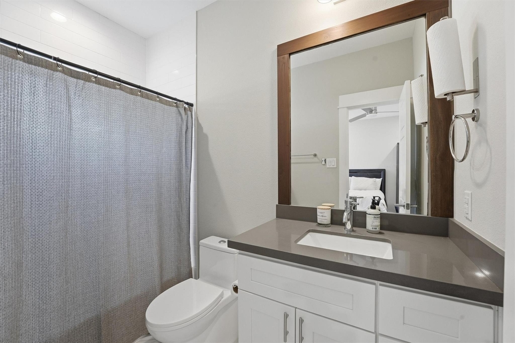 2057 Sherwood Forest Street - Photo 15