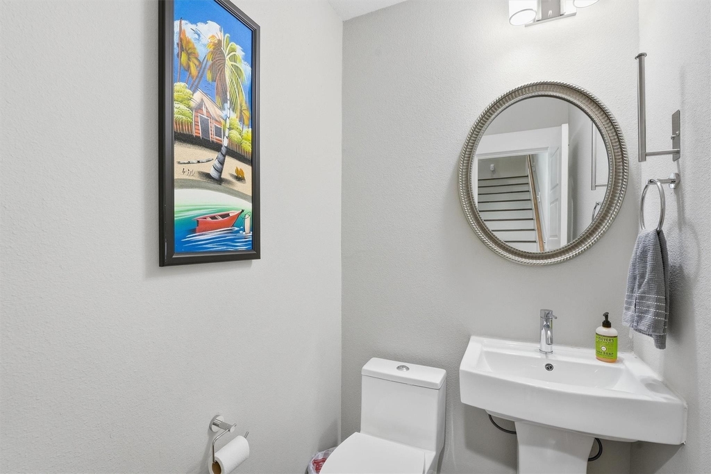 2057 Sherwood Forest Street - Photo 11