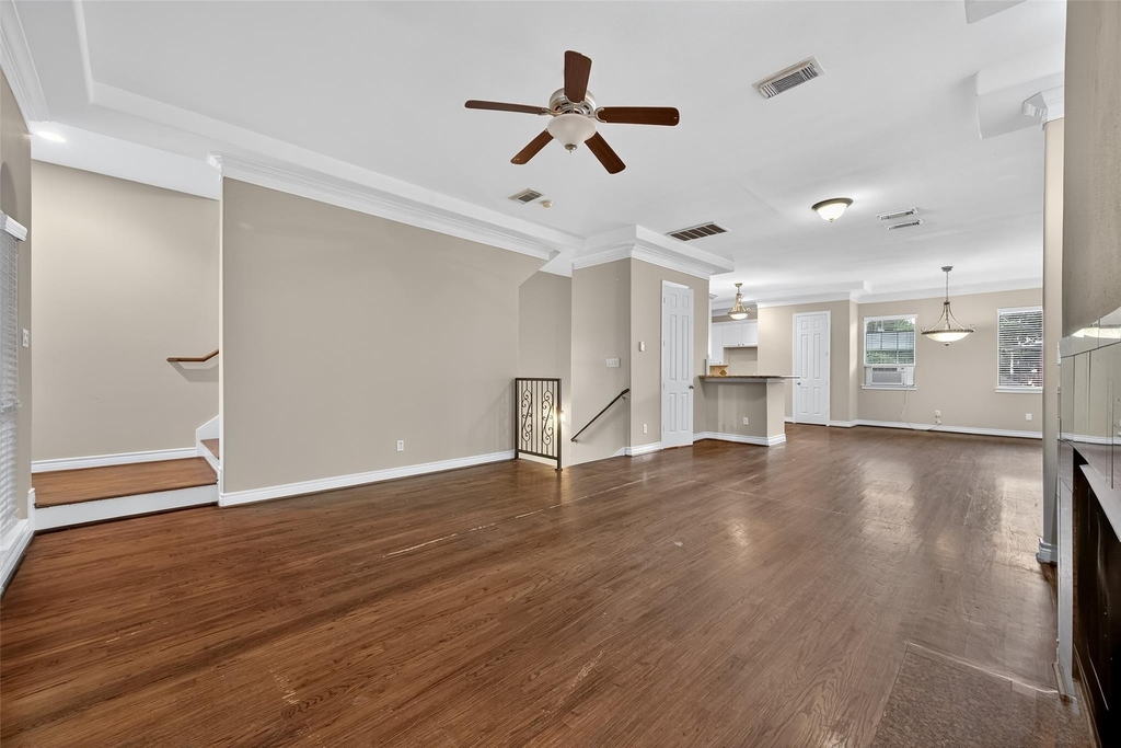 1015 Stanford Street - Photo 11