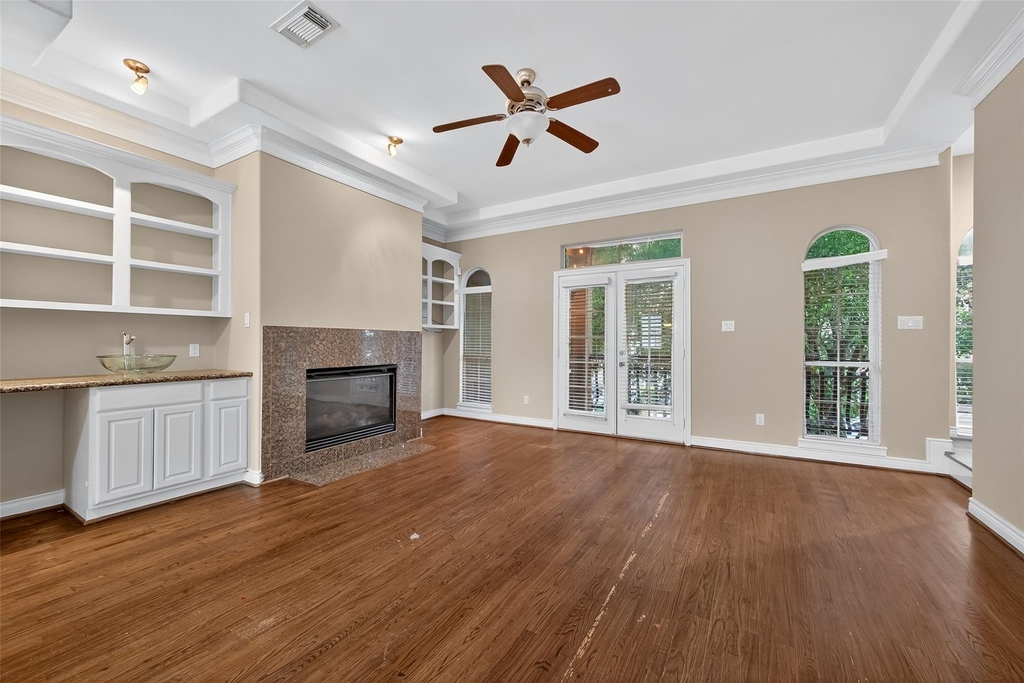 1015 Stanford Street - Photo 9