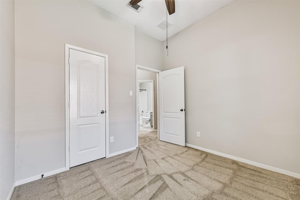 13719 Rolling River Lane - Photo 24