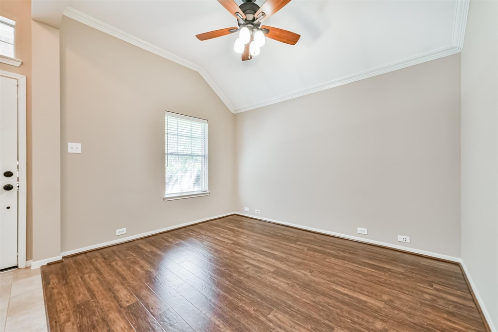 13719 Rolling River Lane - Photo 12