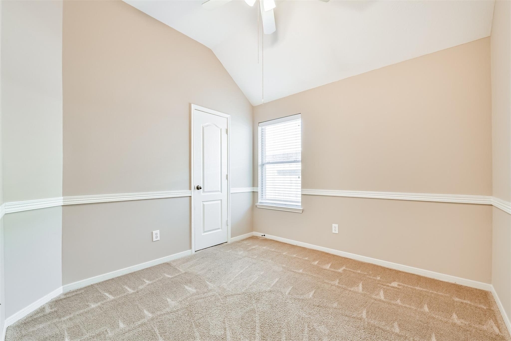 13719 Rolling River Lane - Photo 25