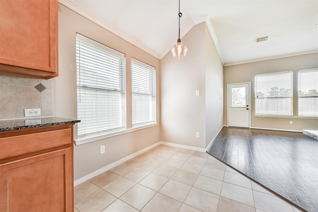 13719 Rolling River Lane - Photo 10