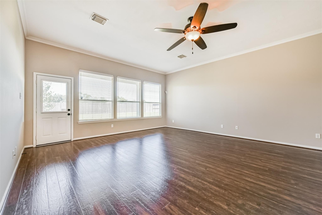 13719 Rolling River Lane - Photo 5
