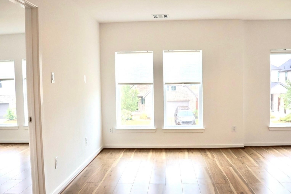 17631 Carnation Glen Drive - Photo 28