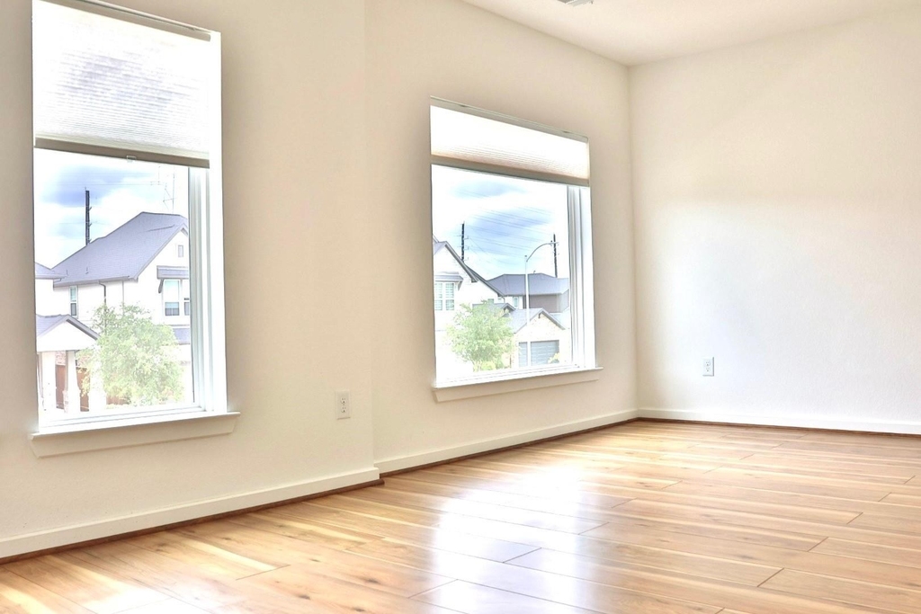 17631 Carnation Glen Drive - Photo 32