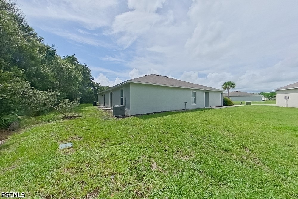 9141 Aegean Circle - Photo 16