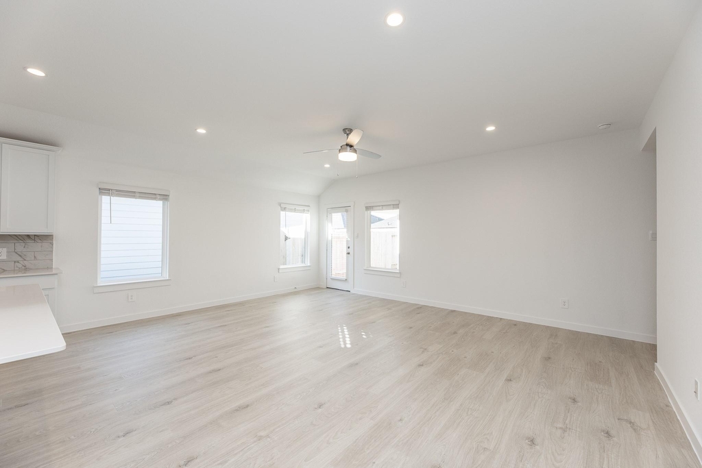 31706 Melkridge Road - Photo 13